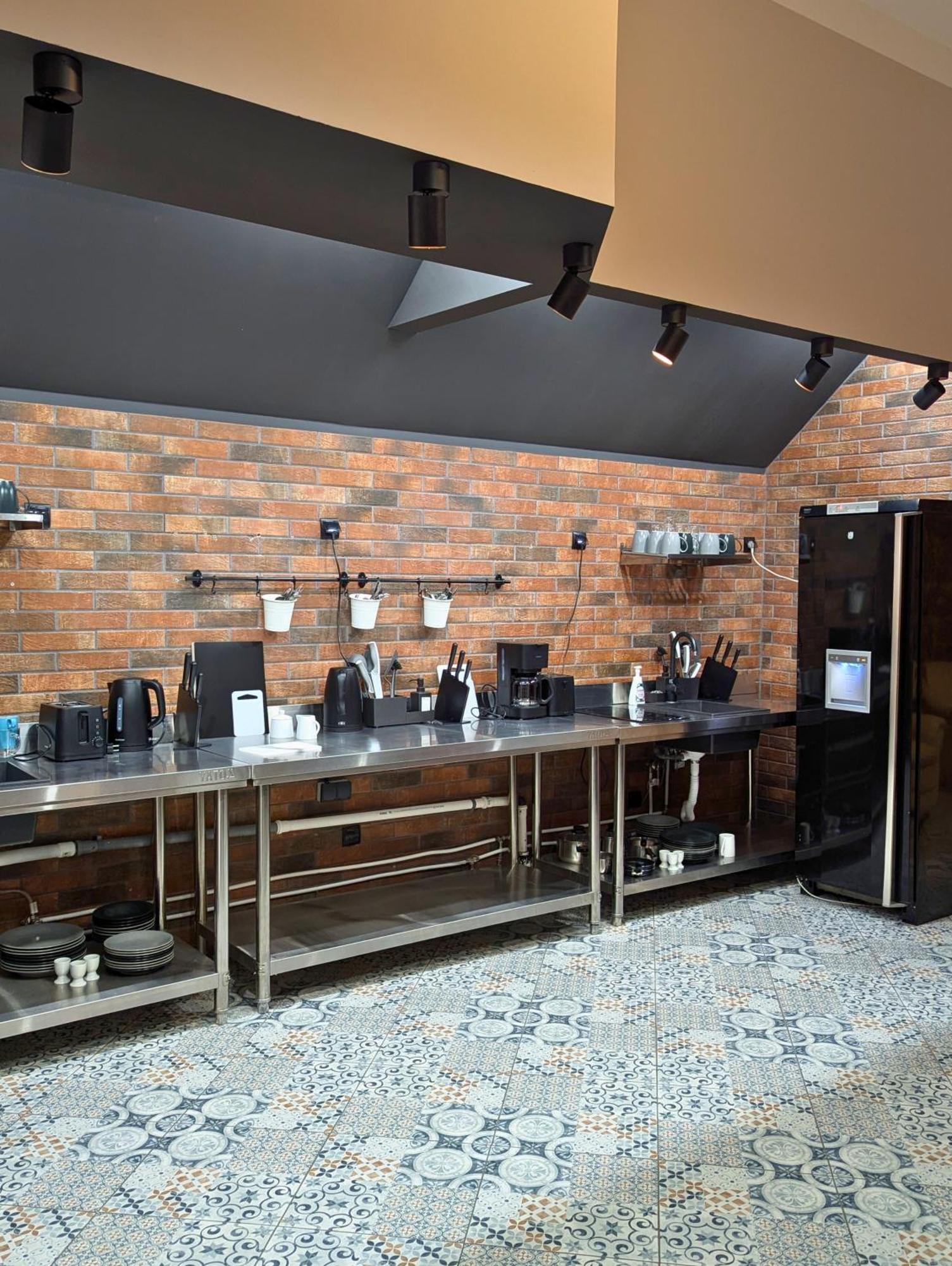 Rynek 30 Hostel วรอตซวาฟ ภายนอก รูปภาพ