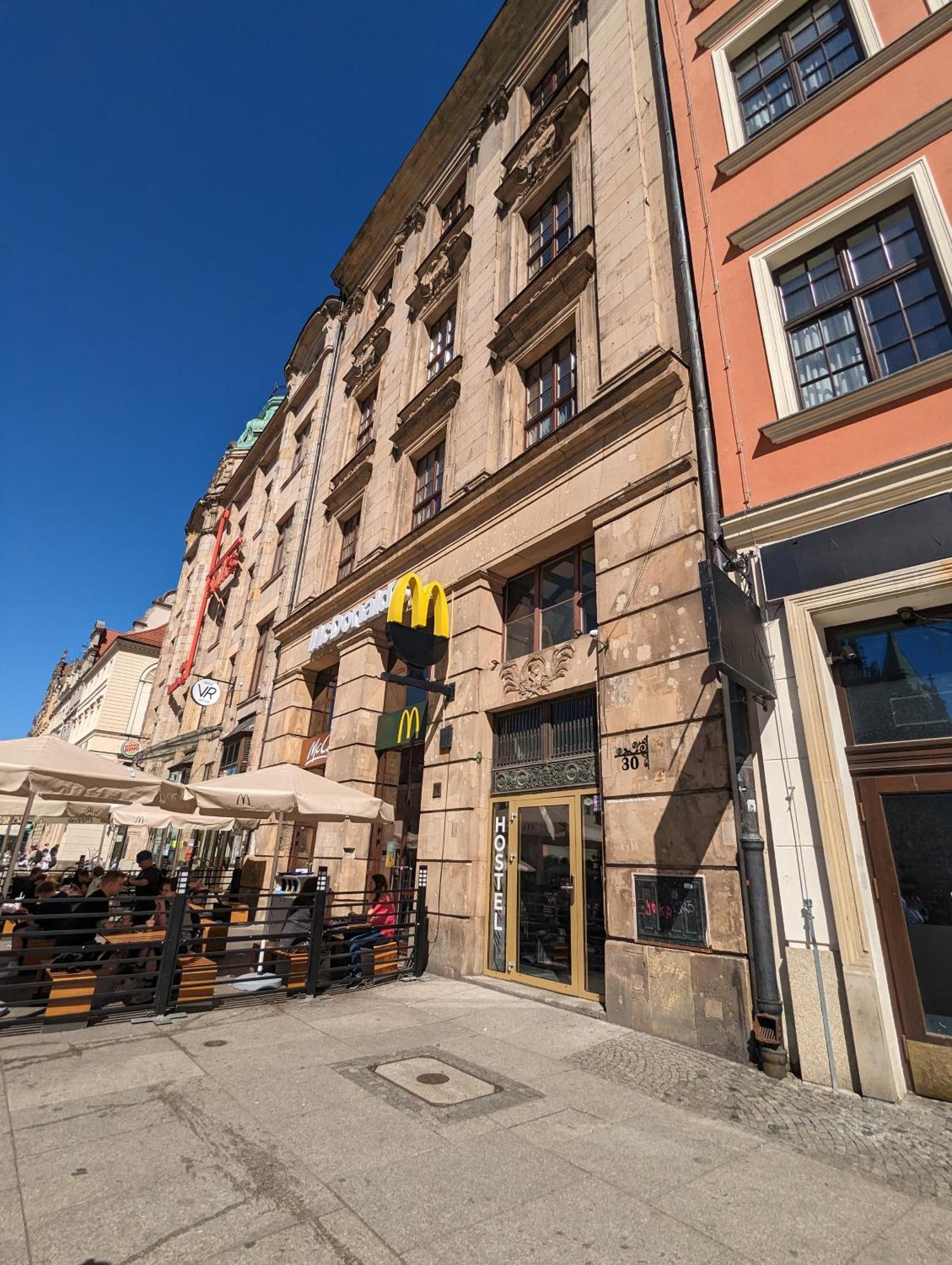 Rynek 30 Hostel วรอตซวาฟ ภายนอก รูปภาพ