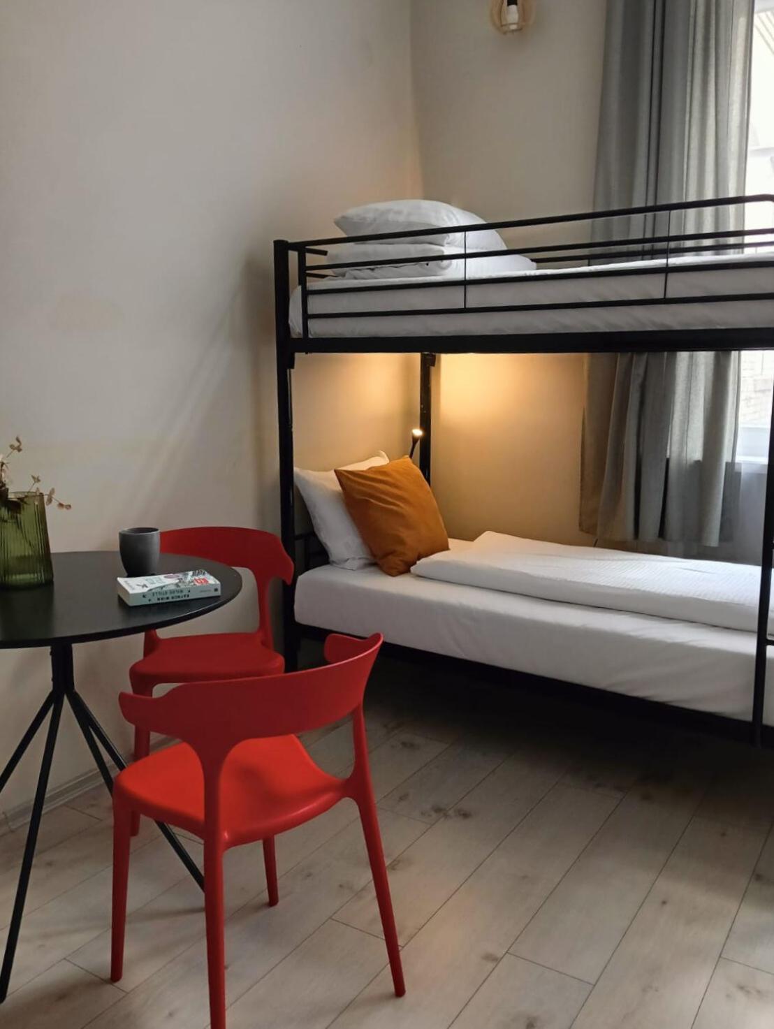 Rynek 30 Hostel วรอตซวาฟ ภายนอก รูปภาพ